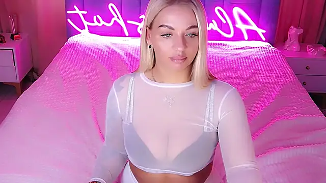 AllwaysHotJ's cam snapshot