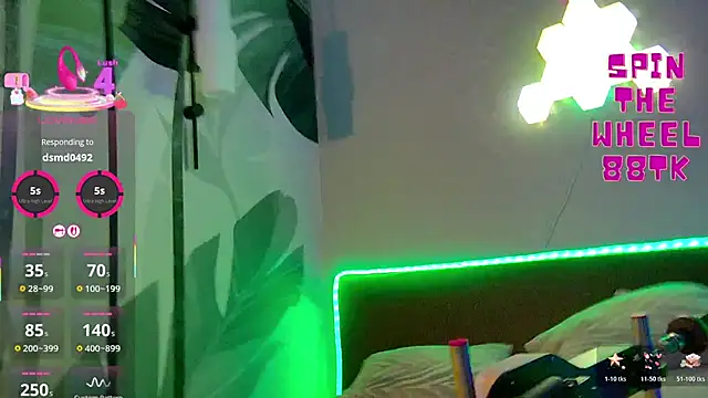 RubyValen live sex cam