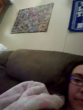 ashleybelle815's web cam