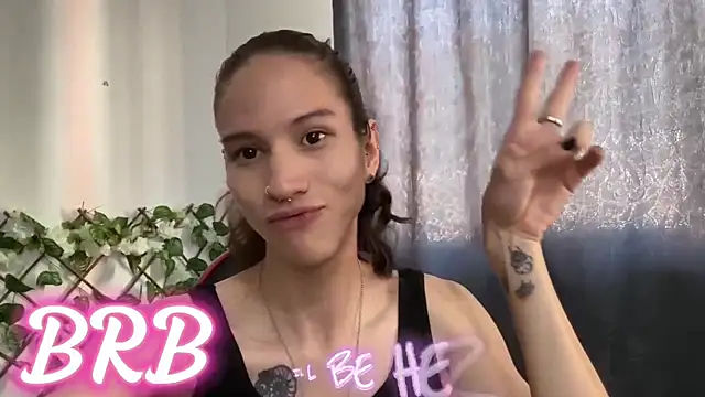 vodkadelulo live sex cam