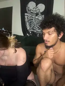 Starryluvvy23 live sex cam