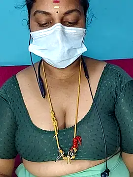 deepikasree143's cam snapshot