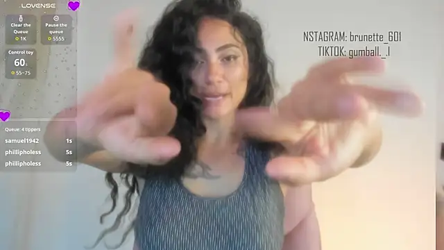 paula_brunette's cam snapshot