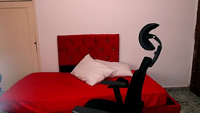 Bryant_Connor's cam snapshot