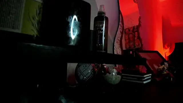 Dominatofstupid's cam snapshot