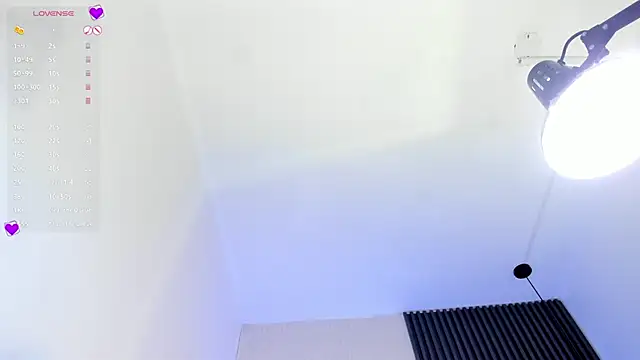 aliscollins_'s cam snapshot