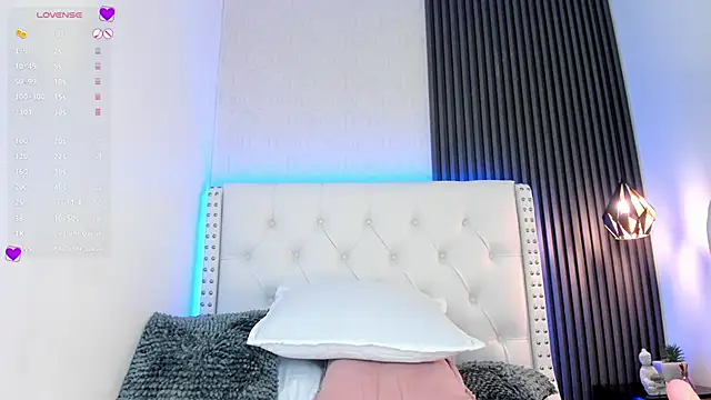 aliscollins_'s cam snapshot