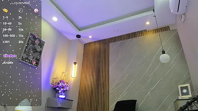 emma__rose1's cam snapshot