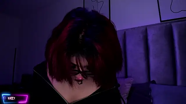 Kitty_Gang's cam snapshot