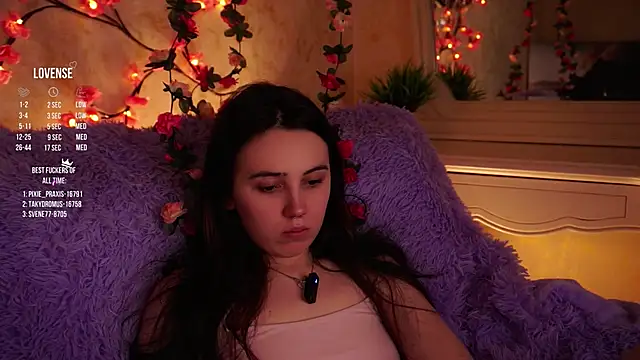 GillianDowdey's cam snapshot