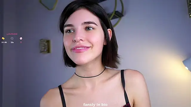 EleneButton's cam snapshot