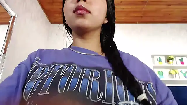 CarolineBrunx's cam snapshot