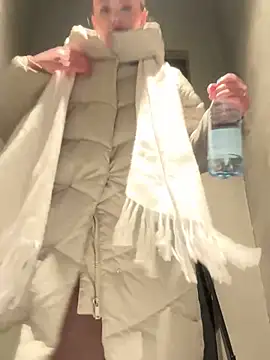 KiraSunshine's cam snapshot