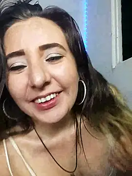 isabella_lovem's cam snapshot