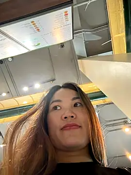 Emily_9xx live sex cam