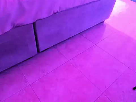 LunaaMorelli's cam snapshot