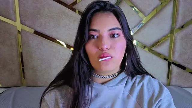 Frrreyaa's cam snapshot