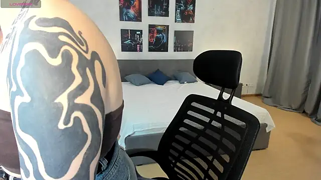 shadow_purr's cam snapshot