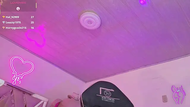 Laylafoxy_tay's cam snapshot