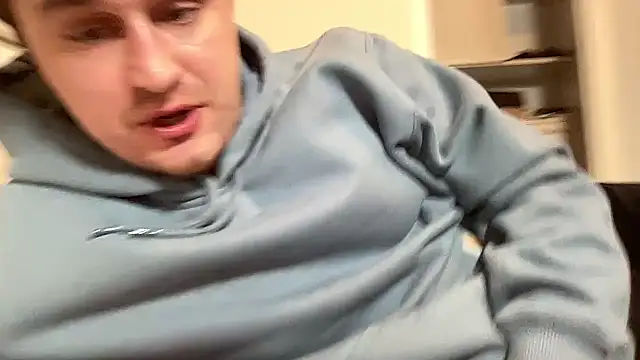 andrenoma427's cam snapshot