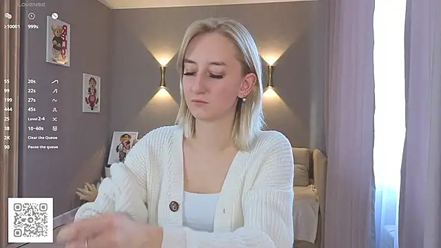 JodeeThu's cam snapshot