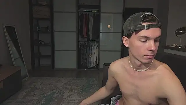 Jeremy1Scott's cam snapshot