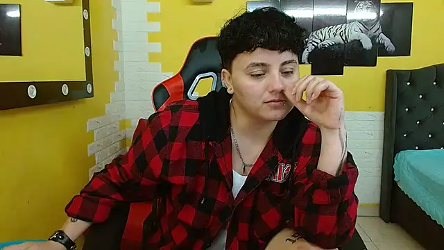 isabeautyx19's cam snapshot