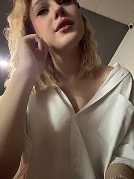 CaitlinSugar's cam snapshot