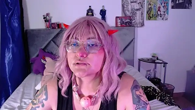 XxGreenGoodxX's cam snapshot