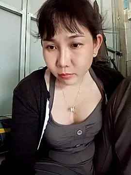 Ana-love2025's cam snapshot