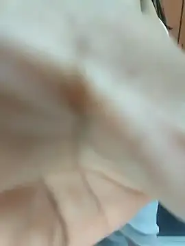 Jaanuteluguammaii's cam snapshot