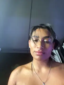 BornToSinXXX live sex cam