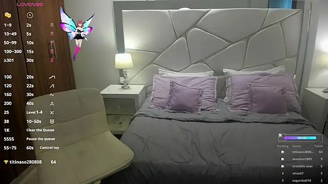 Karliie_kloss_'s cam snapshot