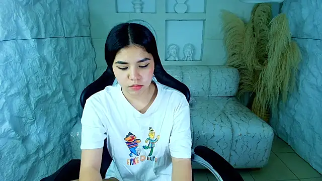 ambarina_r's cam snapshot