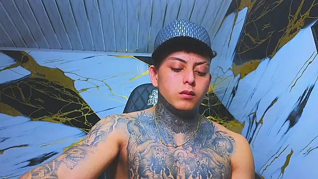 Kevin22_222's cam snapshot