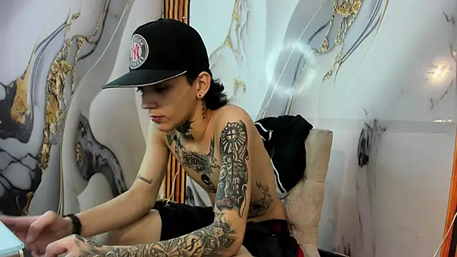 StraightBoy_Nick's cam snapshot