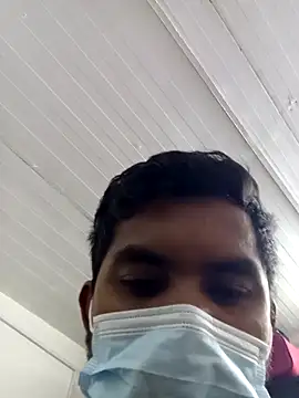 keri_huththa's cam snapshot