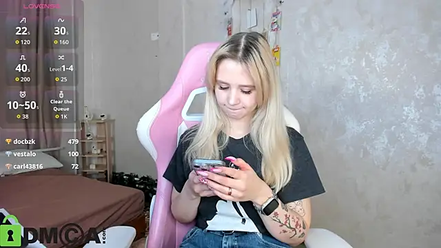 Valerie_Woods's cam snapshot