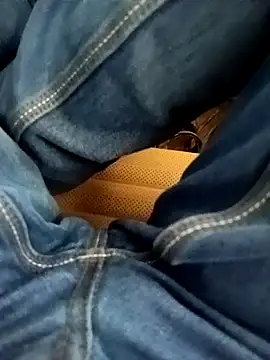 Punebigcock49's cam snapshot