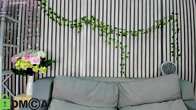 Lana_Stones's cam snapshot