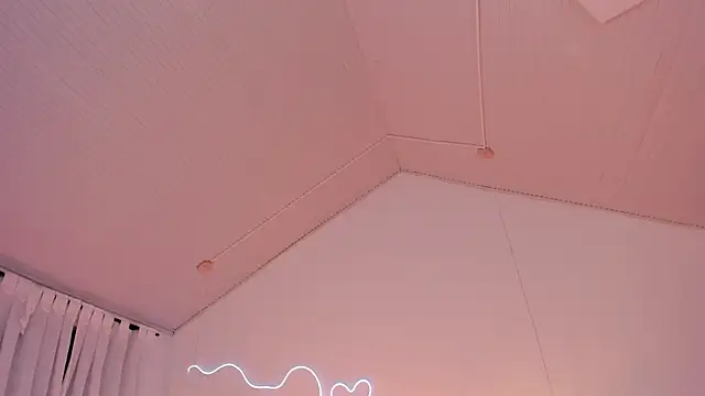 Noahcryptic's cam snapshot