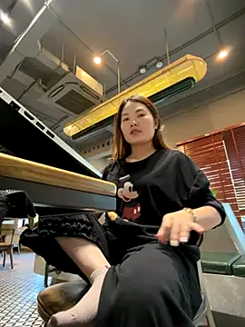 Emily_9xx live sex cam