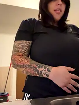 miacanela_xo's cam snapshot