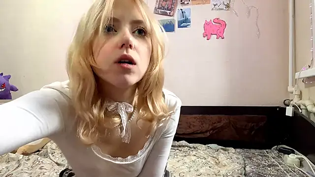 HeatLily's cam snapshot