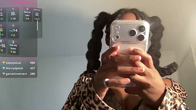 maskedgirl5005's cam snapshot