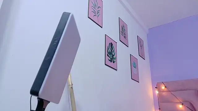 Beautifulskinny18's cam snapshot