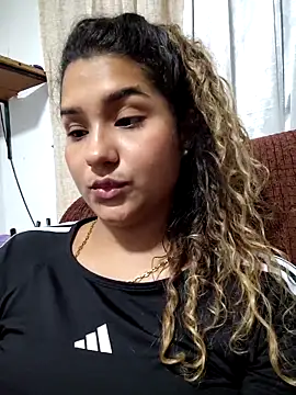 BrendaGirs's cam snapshot