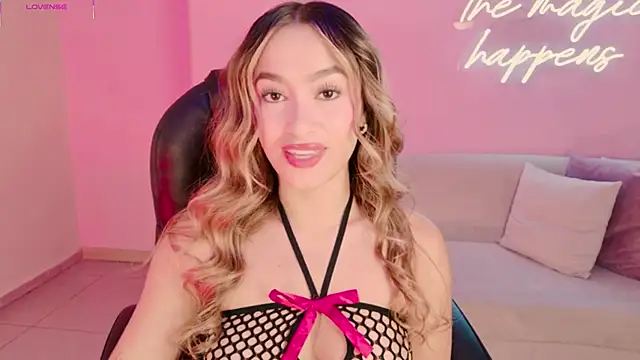 AmaiaHaywood's cam snapshot