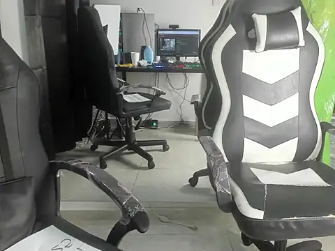 Baby_Latin's cam snapshot