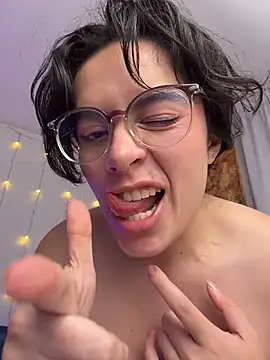 Katheerine's cam snapshot